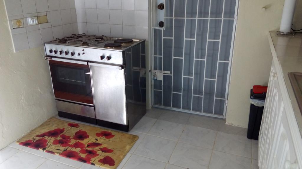 Spacious Colonial بريدج تاون المظهر الخارجي الصورة