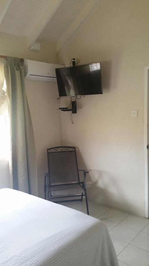 Spacious Colonial بريدج تاون المظهر الخارجي الصورة