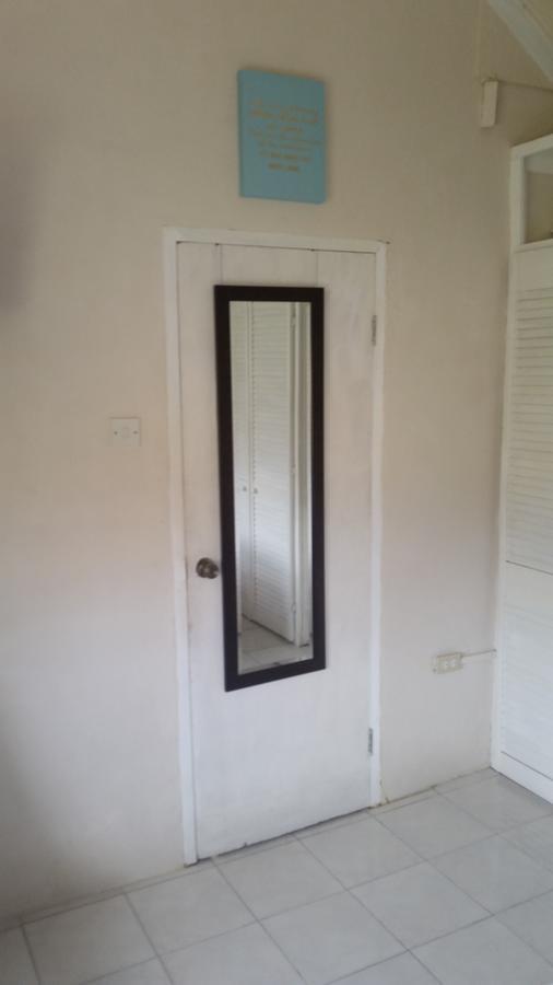Spacious Colonial بريدج تاون المظهر الخارجي الصورة