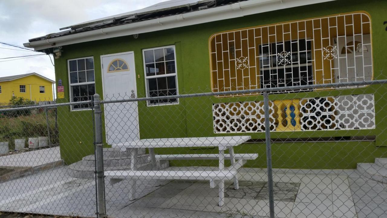 Spacious Colonial بريدج تاون المظهر الخارجي الصورة